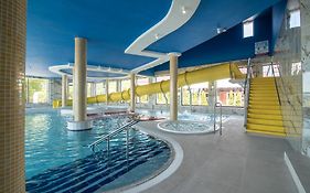 Grand Maxim Wellness & Spa